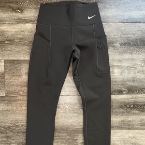 Nike Women’s Grey Capri Leggins